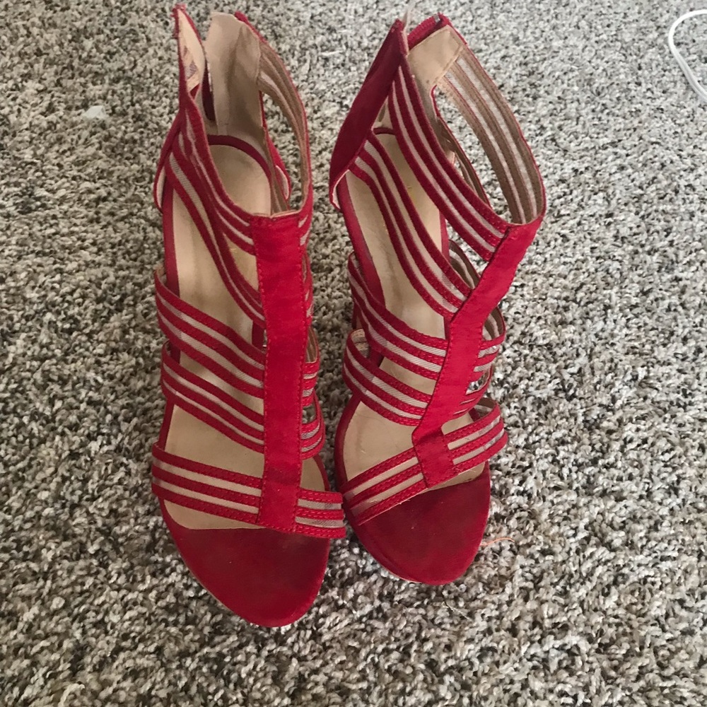 Shoes - Picture 3 of 3